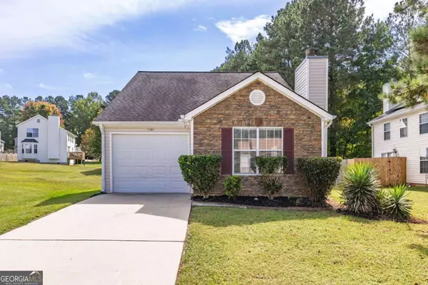 1544 Wembley DR, Douglasville, GA 30134