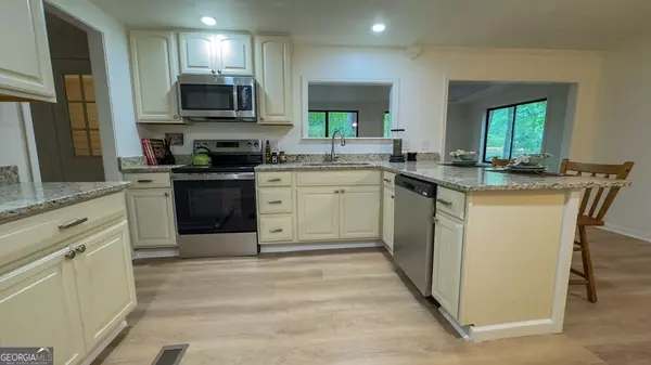 Blairsville, GA 30512,600 Lakeside DR