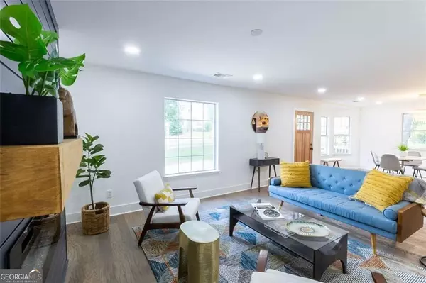 Atlanta, GA 30317,2749 Memorial DR SE