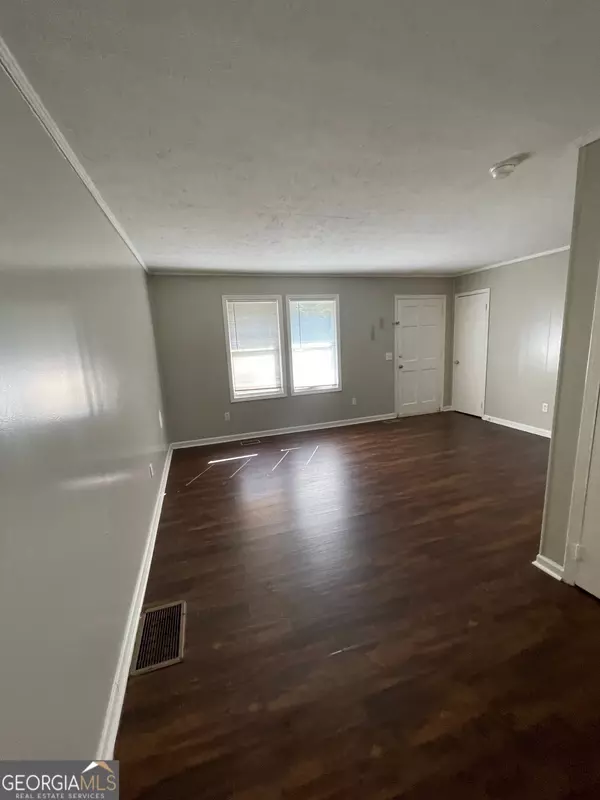 Carrollton, GA 30117,40 Gees LN #4A