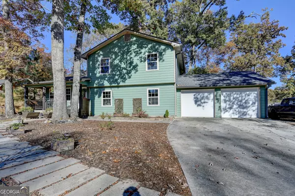 1112 Oak Grove CIR, Lawrenceville, GA 30043