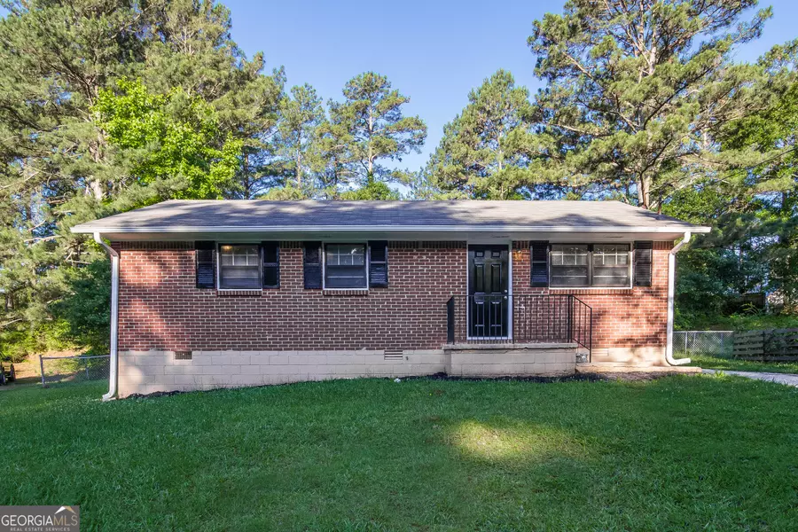 8191 Dunellen LN, Jonesboro, GA 30238