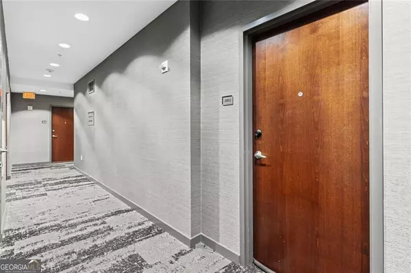 Atlanta, GA 30308,400 W Peachtree ST NW #2403