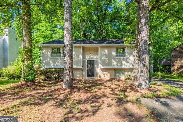 5372 Martins Crossing RD, Stone Mountain, GA 30088