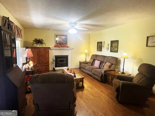 Cleveland, GA 30528,611 Highway 75 S