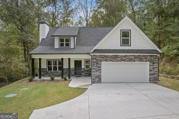 62 Dawn ST, Newnan, GA 30263
