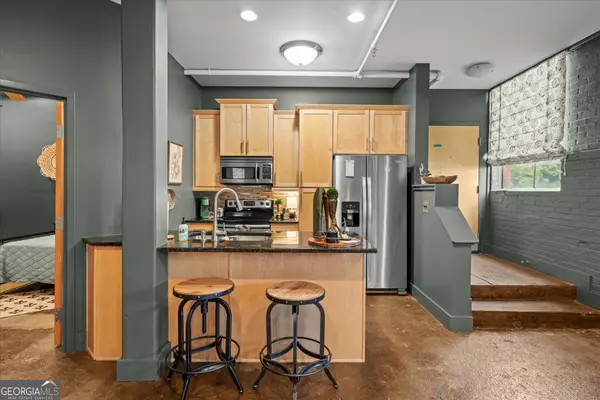 Carrollton, GA 30117,205 Johnson AVE #231