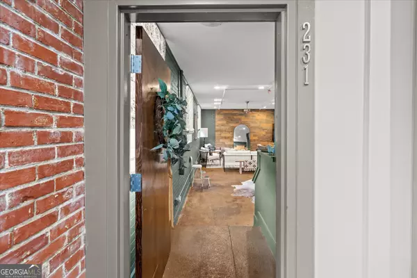 Carrollton, GA 30117,205 Johnson AVE #231