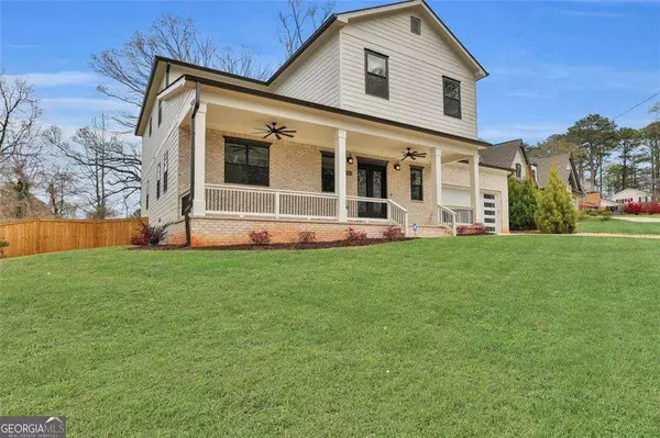 2415 Rugby AVE, College Park, GA 30337