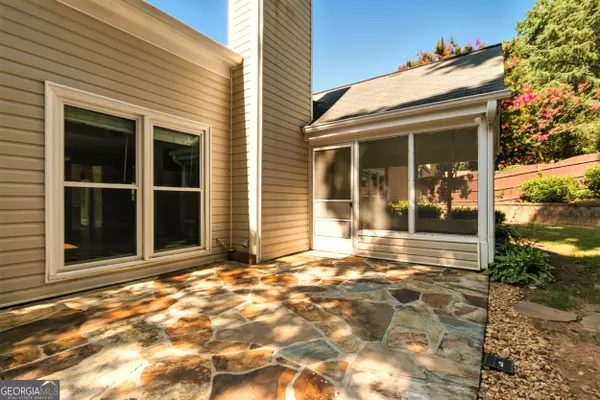 Alpharetta, GA 30022,200 Pine Bridge TRL