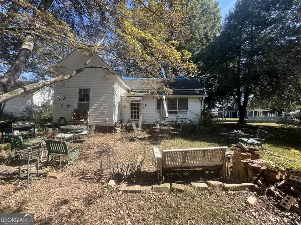 Adairsville, GA 30103,310 S Main ST