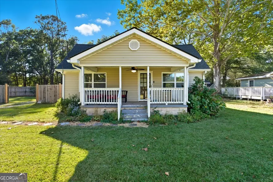 318 N Dogwood ST, Villa Rica, GA 30180