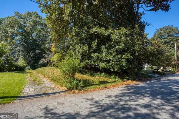 Atlanta, GA 30318,1818 Greystone RD NW