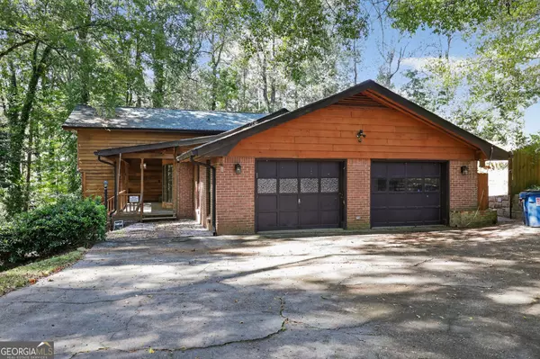 Conyers, GA 30094,1799 Wiggins CIR SW