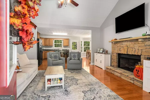 Dawsonville, GA 30534,204 Hugh Stowers RD