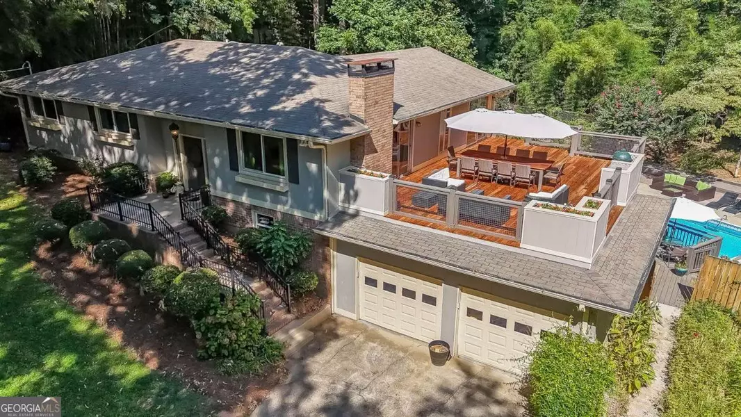 592 Cupelo DR NW, Marietta, GA 30064