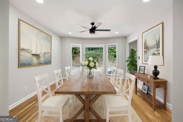 Atlanta, GA 30328,380 Thornwood DR