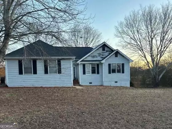 205 Graystone DR, Covington, GA 30014