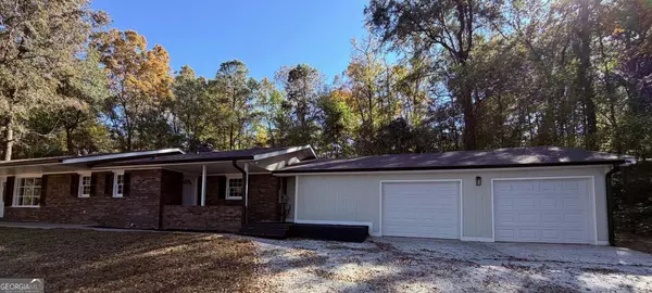 Warner Robins, GA 31093,126 Waterfront WAY