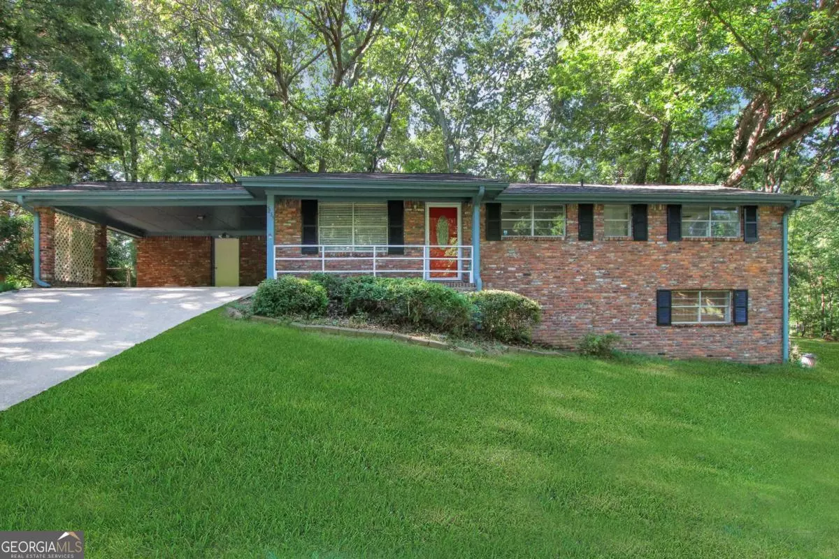 Douglasville, GA 30135,5835 S Bear DR