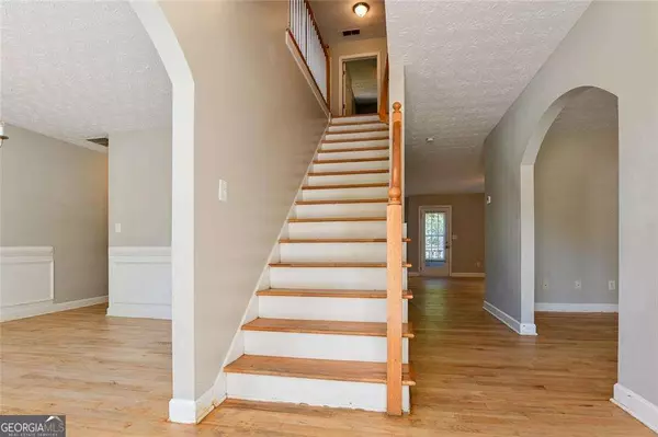 Loganville, GA 30052,916 Tucker LN