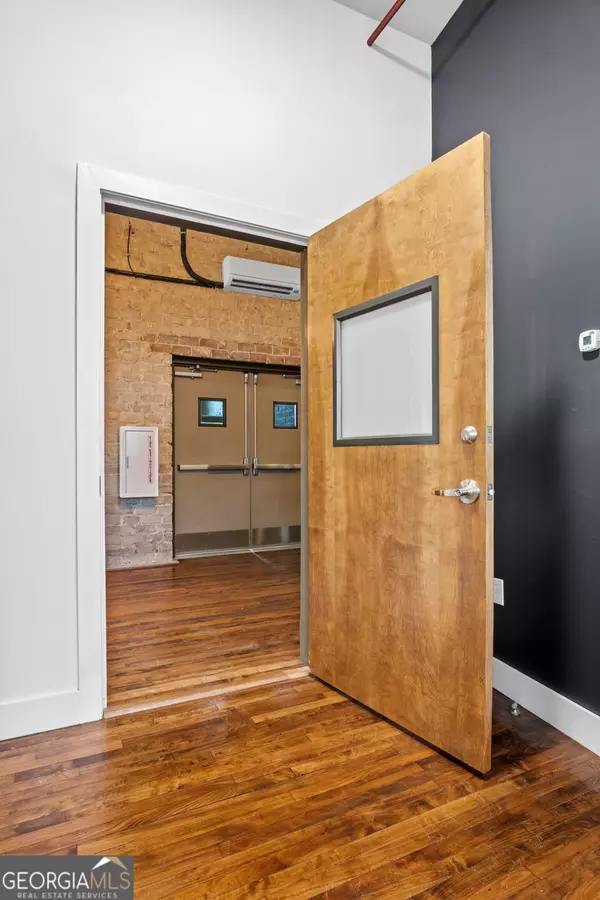 Hapeville, GA 30354,600 COLLEGE ST #101