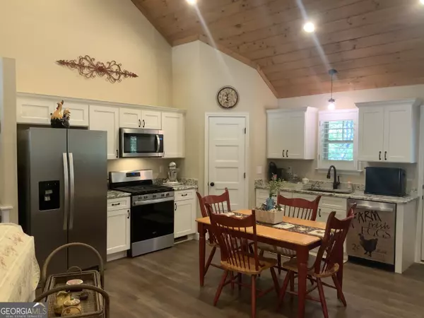 Ellijay, GA 30540,248 Tilly Farm RD