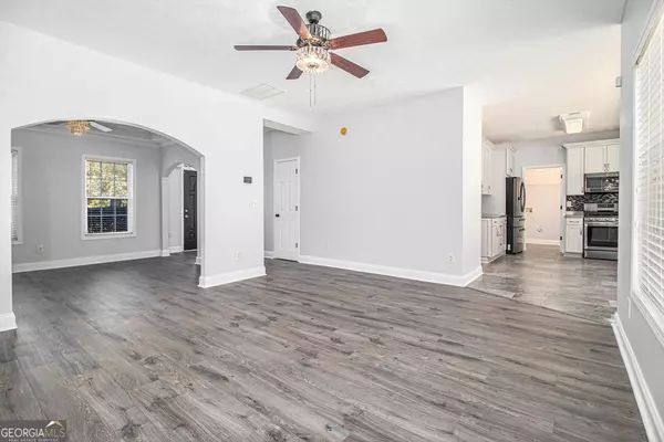 Ellenwood, GA 30294,716 Habersham CT