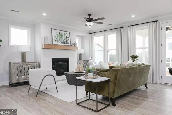 Loganville, GA 30052,834 Leraes WAY