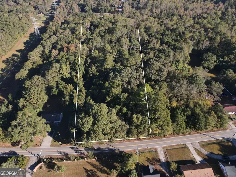 829 E McIntosh RD, Griffin, GA 30223