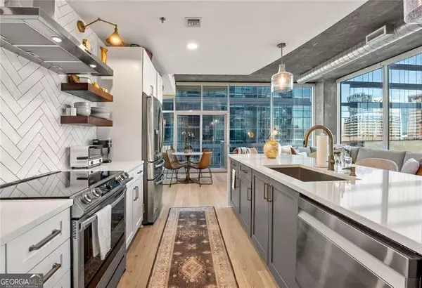 Atlanta, GA 30309,923 Peachtree ST NE #939