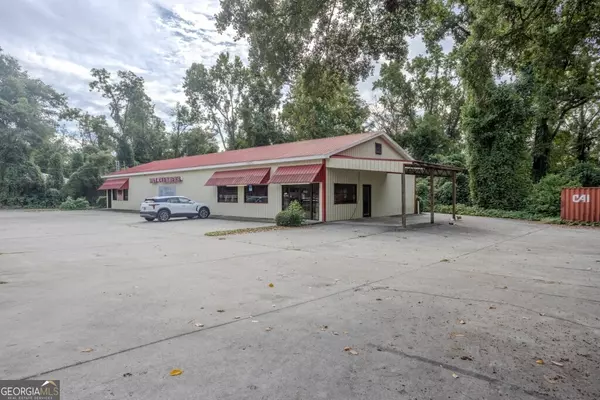 Statesboro, GA 30458,244 N College ST