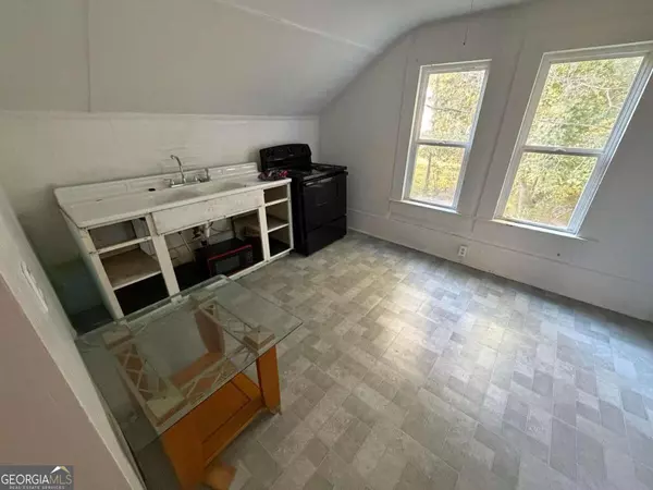 Dawsonville, GA 30534,419 Highway 9 S