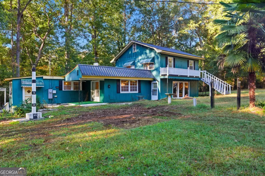 71 Lazy Day LN, Lavonia, GA 30553