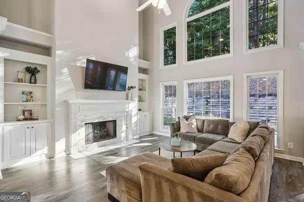 Roswell, GA 30075,8075 Sandorn DR