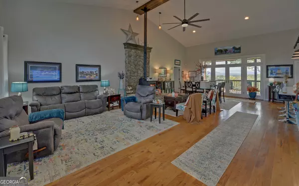 Ellijay, GA 30540,280 Cherokee CT