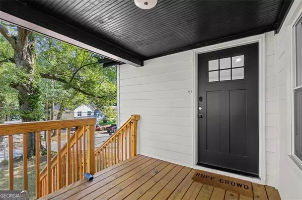 Atlanta, GA 30318,1422 Kennesaw DR