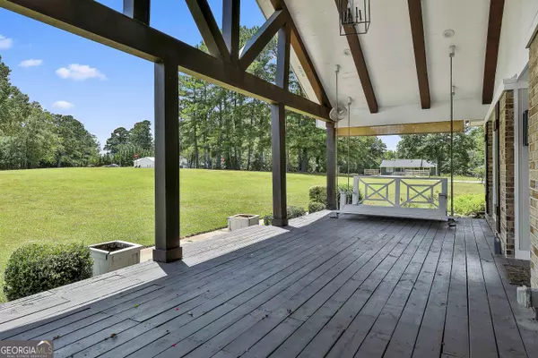 Brooks, GA 30205,620 Tri County RD