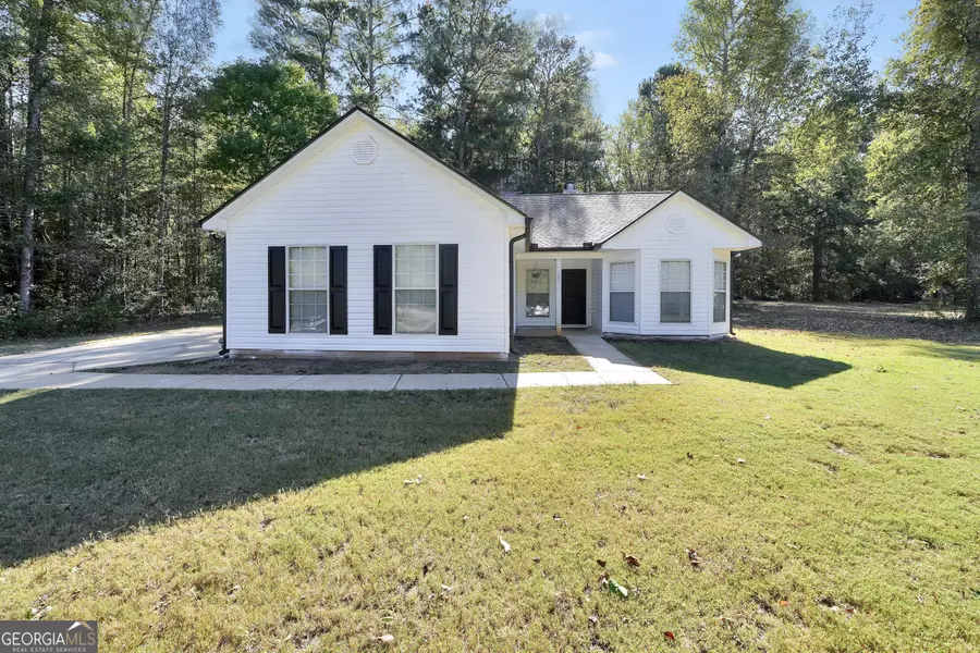121 Bradesbury LN, Locust Grove, GA 30248