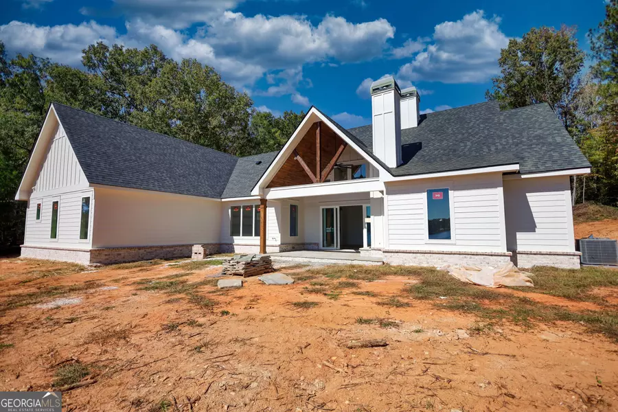 318 Deer Track RD, Buckhead, GA 30625