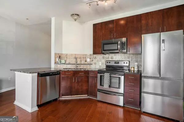 Atlanta, GA 30310,898 Oak ST SW #3213
