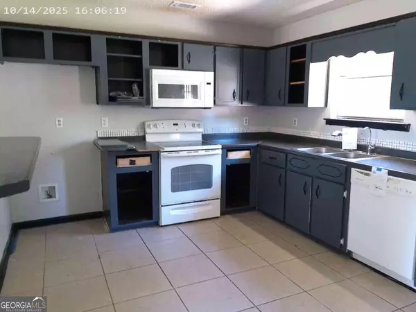 Hinesville, GA 31313,1475 Ben Gay WAY