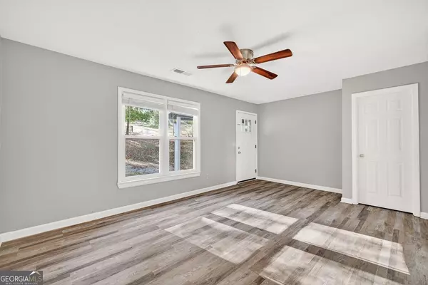 Ball Ground, GA 30107,255 Lowry ST