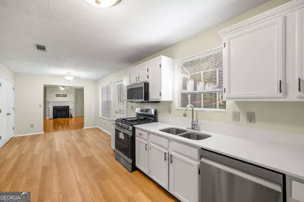 Lithonia, GA 30038,3202 Herrenhut RD