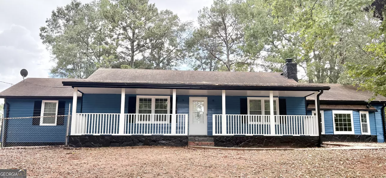 165 Fieldstone DR, Fairburn, GA 30213