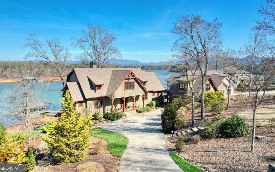 139 Tranquil Pointe LN, Hiawassee, GA 30546