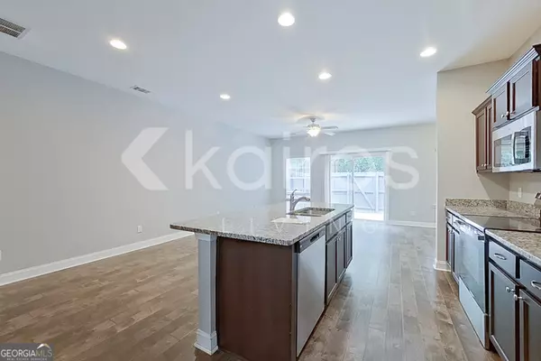 Richmond Hill, GA 31324,407 Ferguson LN