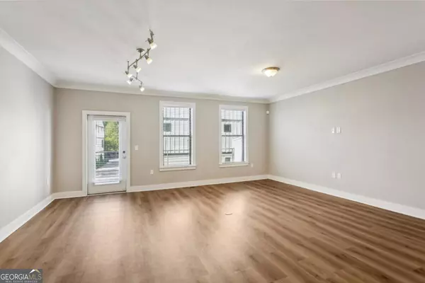 Atlanta, GA 30318,2030 Main ST NW #305