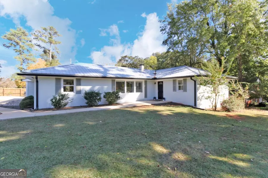 1092 West Lake DR, Athens, GA 30606