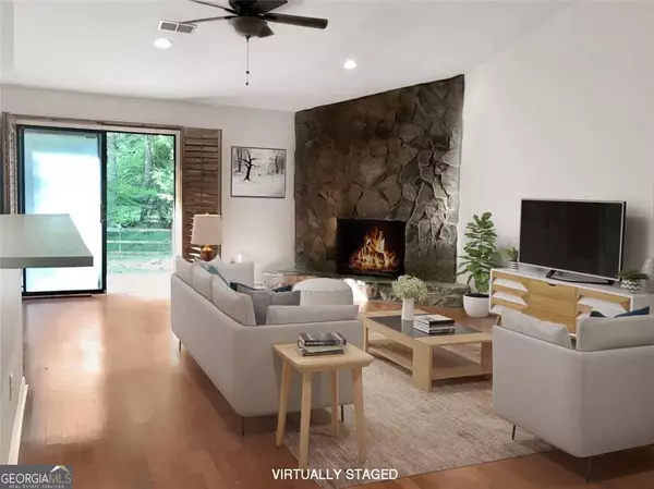 Roswell, GA 30076,2950 Cedar Knoll DR